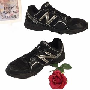 NEW BALANCE ABZORB BLACK ATHLETIC SHOES SZ 11